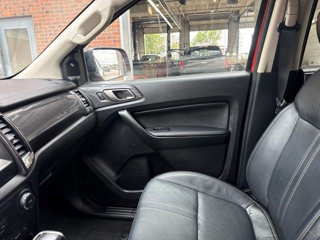 Certified 2019 Ford Ranger Lariat w/ Black Appearance Package AWD/4WD image 17