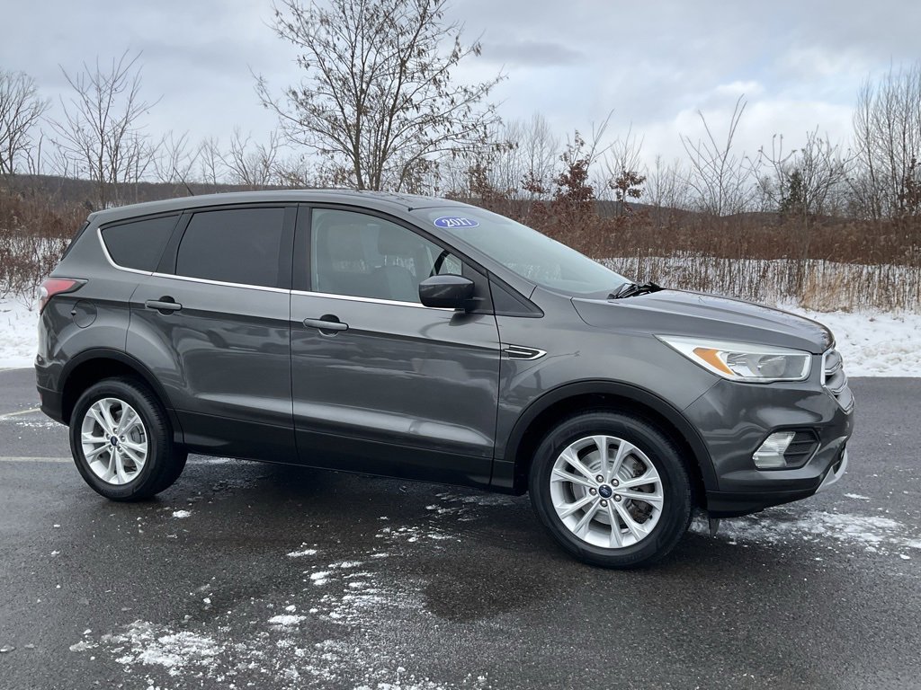 Certified 2017 Ford Escape SE w/ SE Cold Weather Package image 1