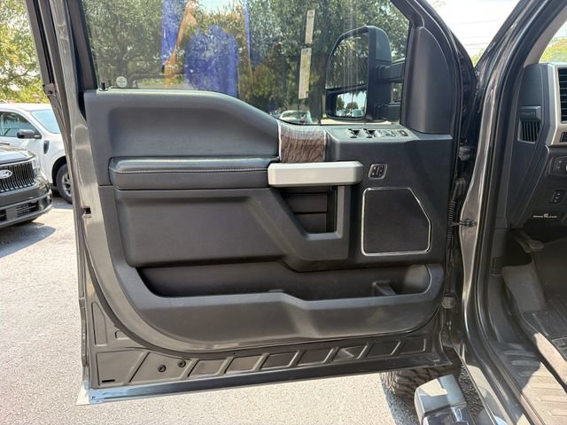 Certified 2019 Ford F250 Lariat w/ Lariat Value Package AWD/4WD image 12