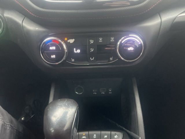 Used 2021 Chevrolet TrailBlazer RS w/ Convenience Package image 25