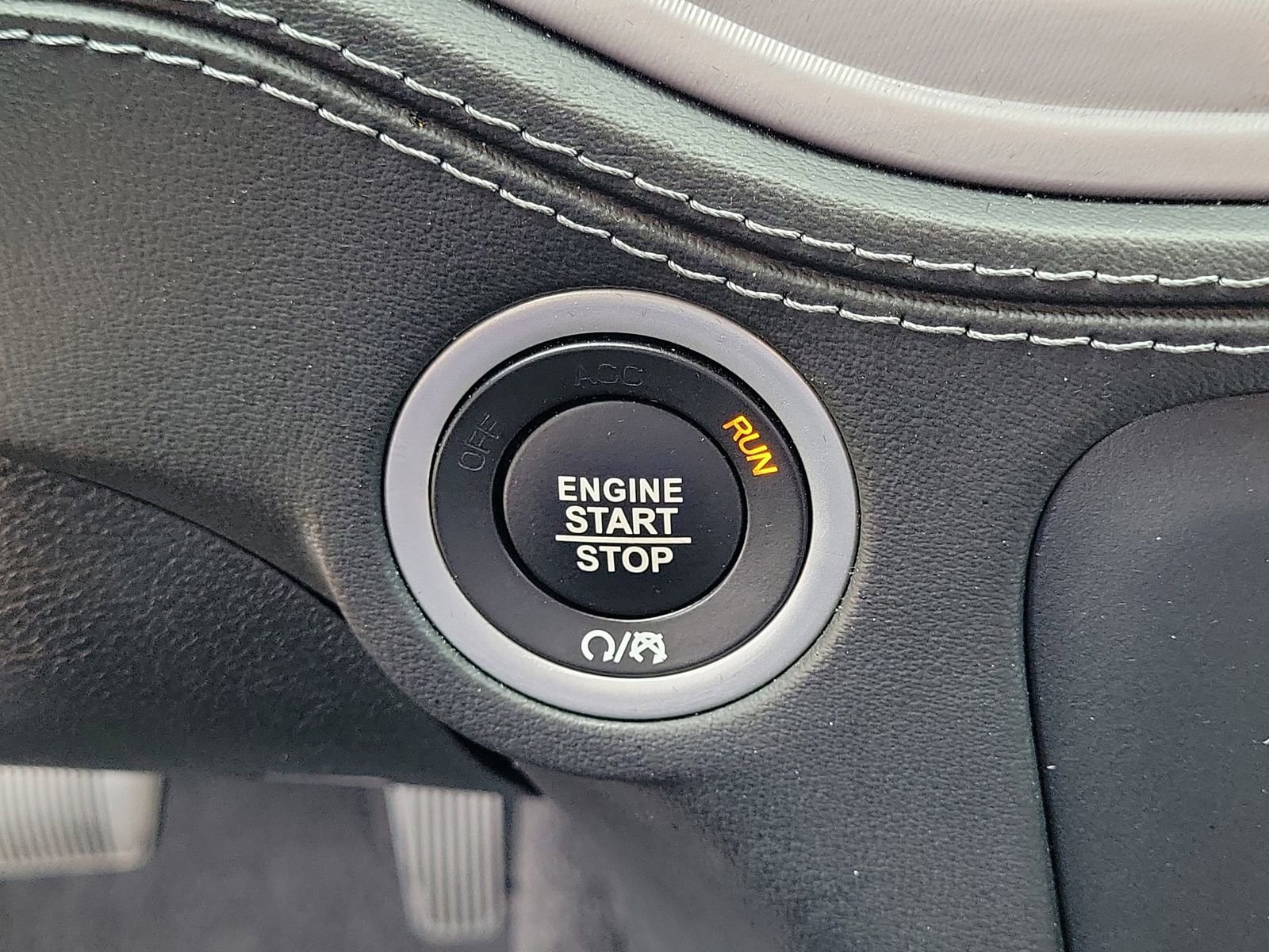 Used 2023 Dodge Charger R/T w/ Plus Group RWD image 28