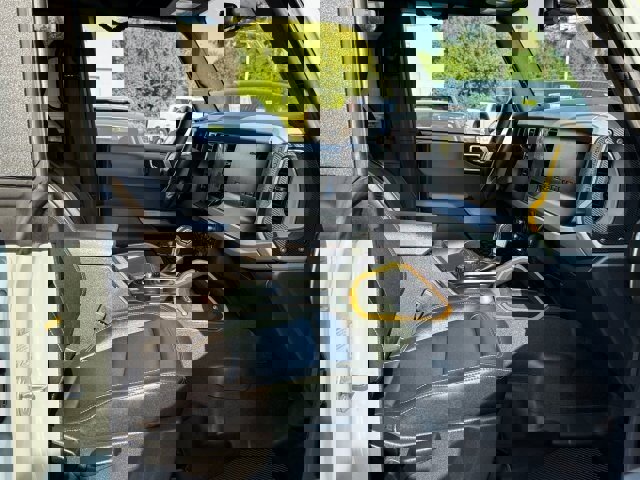 Certified 2022 Ford Bronco Badlands w/ Sasquatch Package image 22