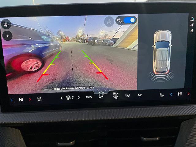 Certified 2025 Ford Explorer Active w/ Active Comfort Package image 29