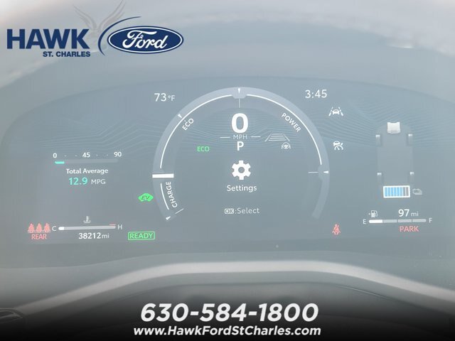 Used 2025 Toyota Camry XLE FWD image 13