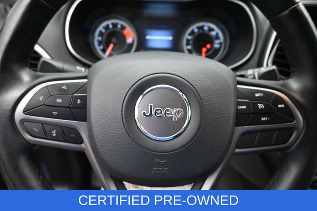 Used 2019 Jeep Cherokee Limited AWD/4WD image 16