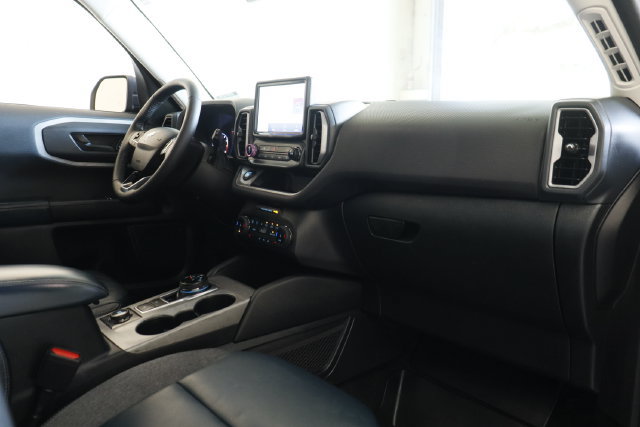 Certified 2022 Ford Bronco Sport Outer Banks AWD/4WD image 22