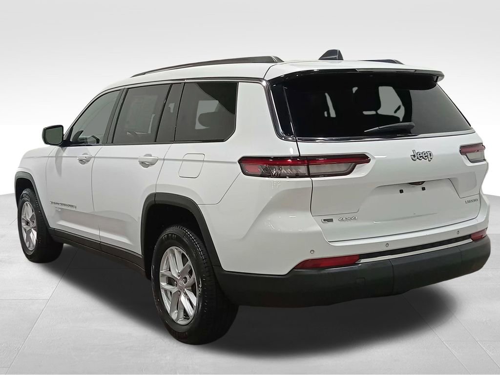 Used 2021 Jeep Grand Cherokee L Laredo w/ Luxury Tech Group I AWD/4WD image 6