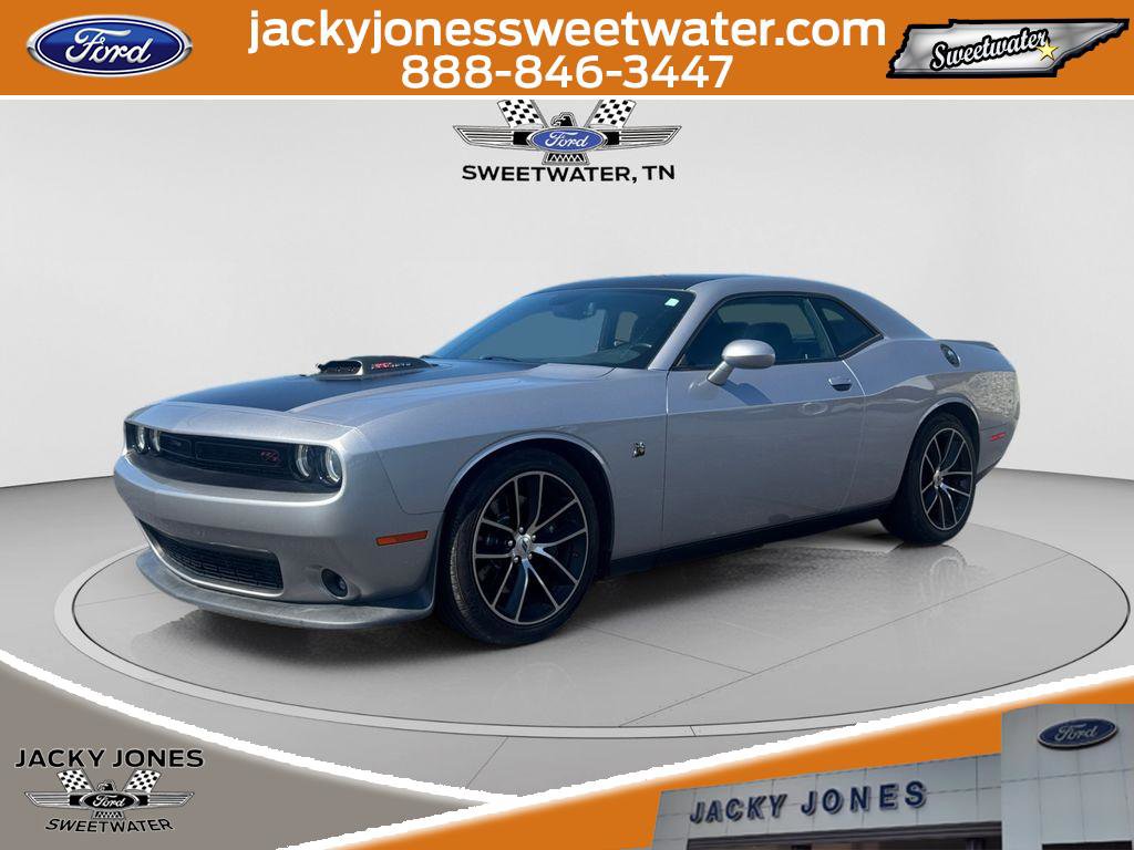 Used 2017 Dodge Challenger R/T Scat Pack RWD image 1