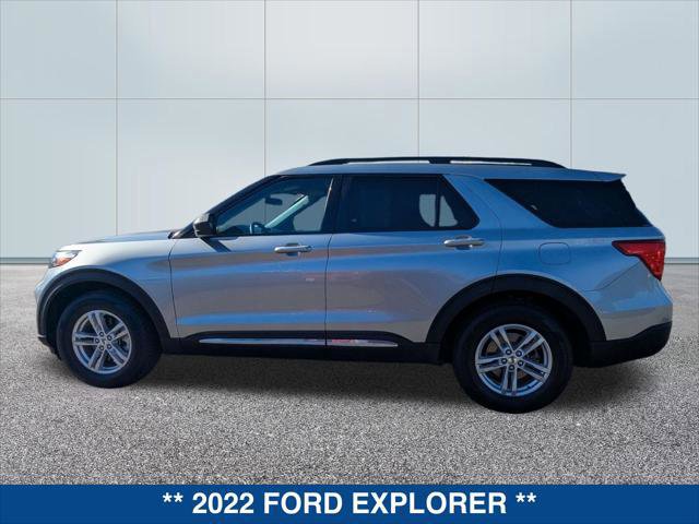 Certified 2022 Ford Explorer XLT image 6