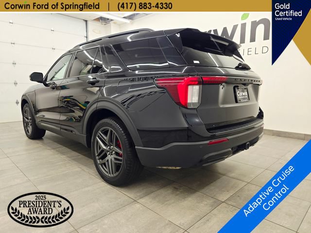 Certified 2025 Ford Explorer ST-Line w/ ST-Line Street Pack AWD/4WD image 4