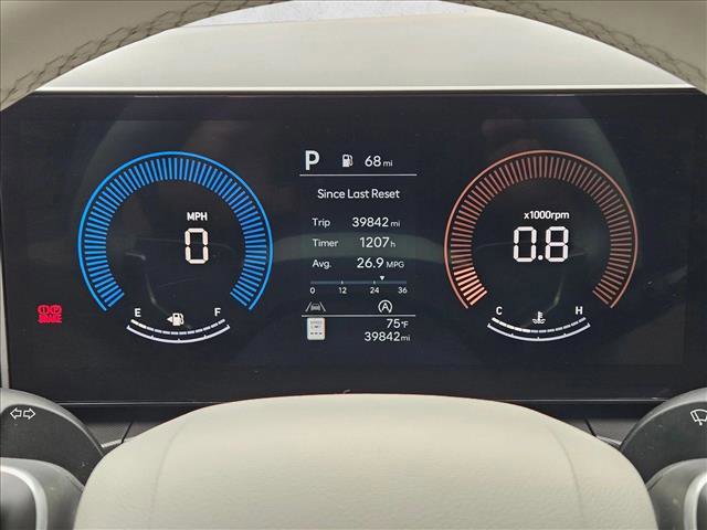 Used 2025 Hyundai Santa Fe SE image 11