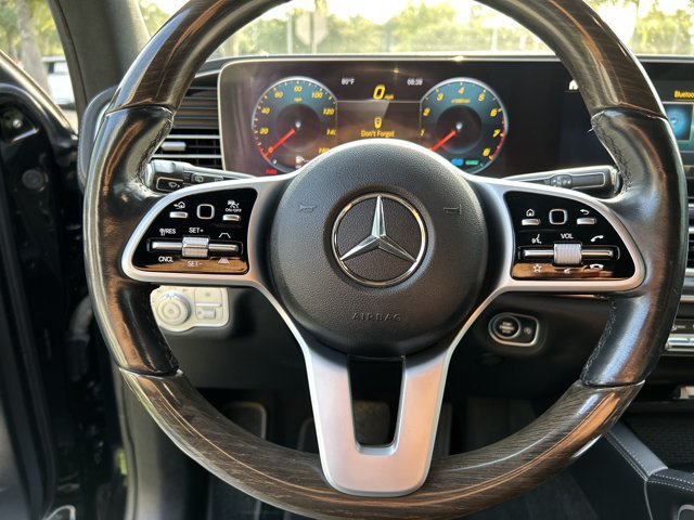 Used 2020 Mercedes-Benz GLS 450 4MATIC image 27