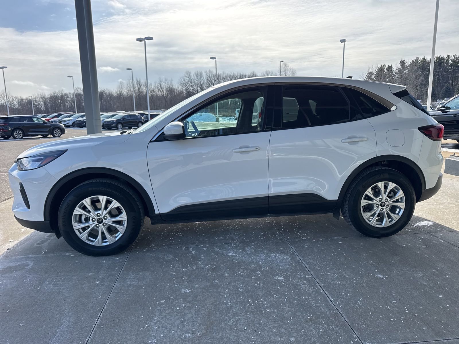 Certified 2024 Ford Escape Active w/ Tech Pack #2 image 7