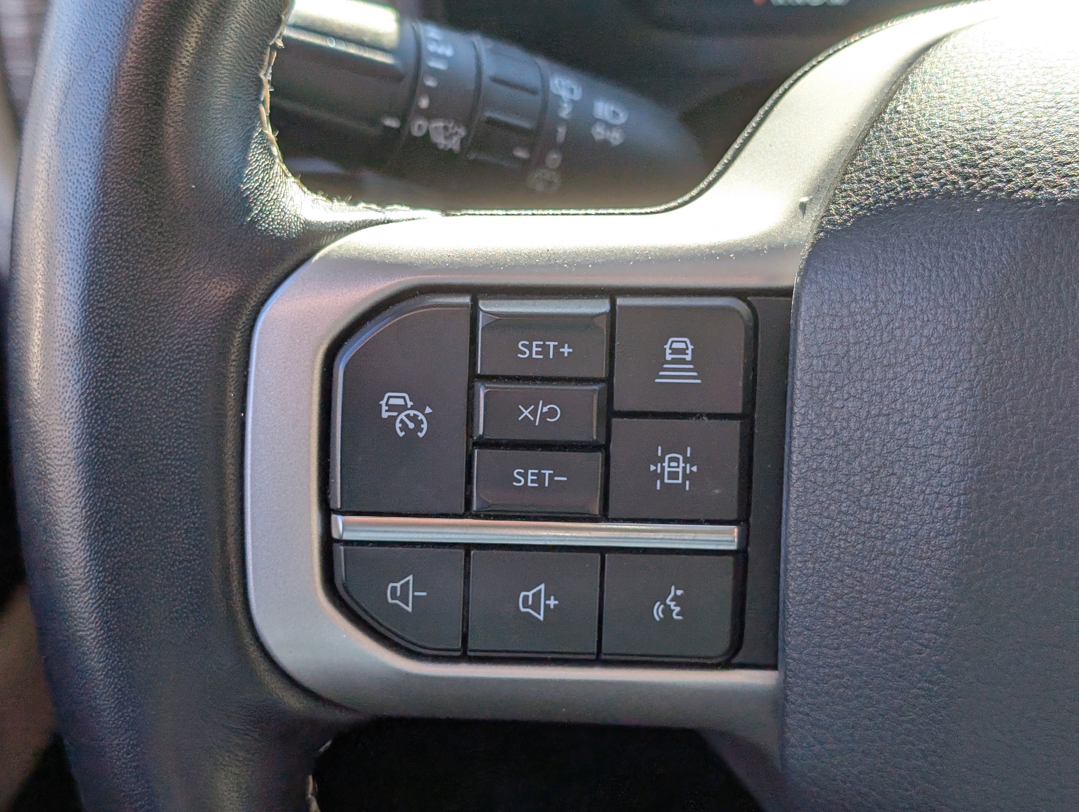 Certified 2022 Ford Expedition Max Limited image 28