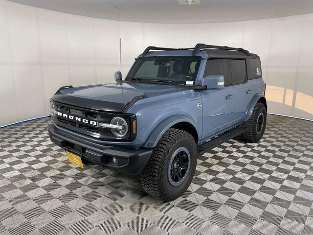 Certified 2024 Ford Bronco Outer Banks AWD/4WD image 1