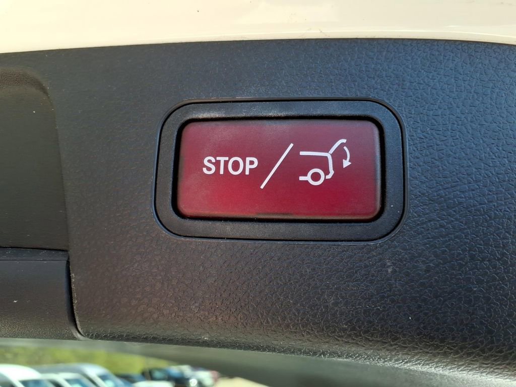 Used 2019 Mercedes-Benz GLA 250 4MATIC image 15