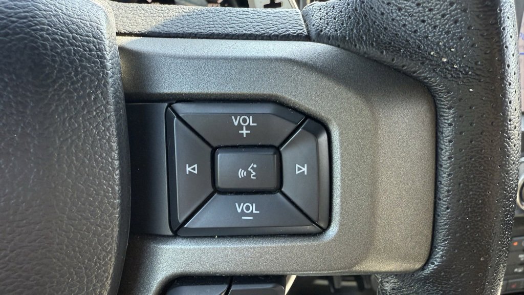 Certified 2020 Ford F150 Raptor w/ Equipment Group 802A Luxury image 7