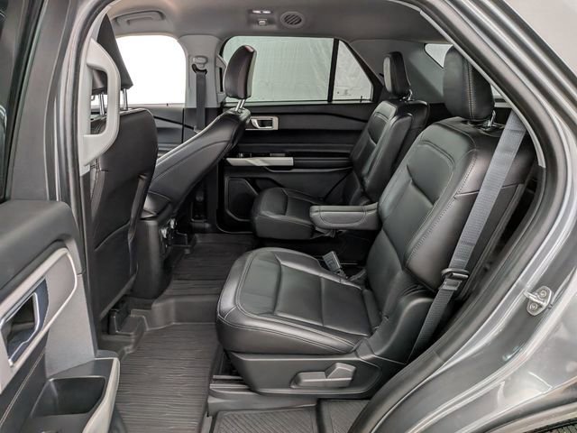 Certified 2021 Ford Explorer XLT w/ Equipment Group 202A image 16