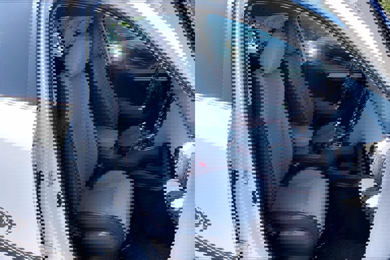 Used 2024 Subaru Outback Premium AWD/4WD image 11