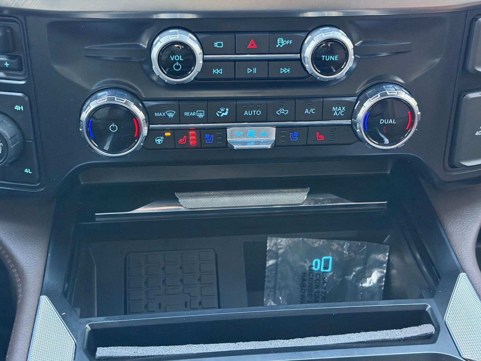 Certified 2025 Ford F250 King Ranch w/ Tremor Off-Road Package image 28