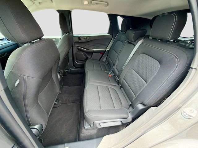 Certified 2025 Ford Escape Active AWD/4WD image 30