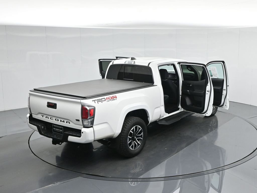 Used 2022 Toyota Tacoma TRD Sport image 34