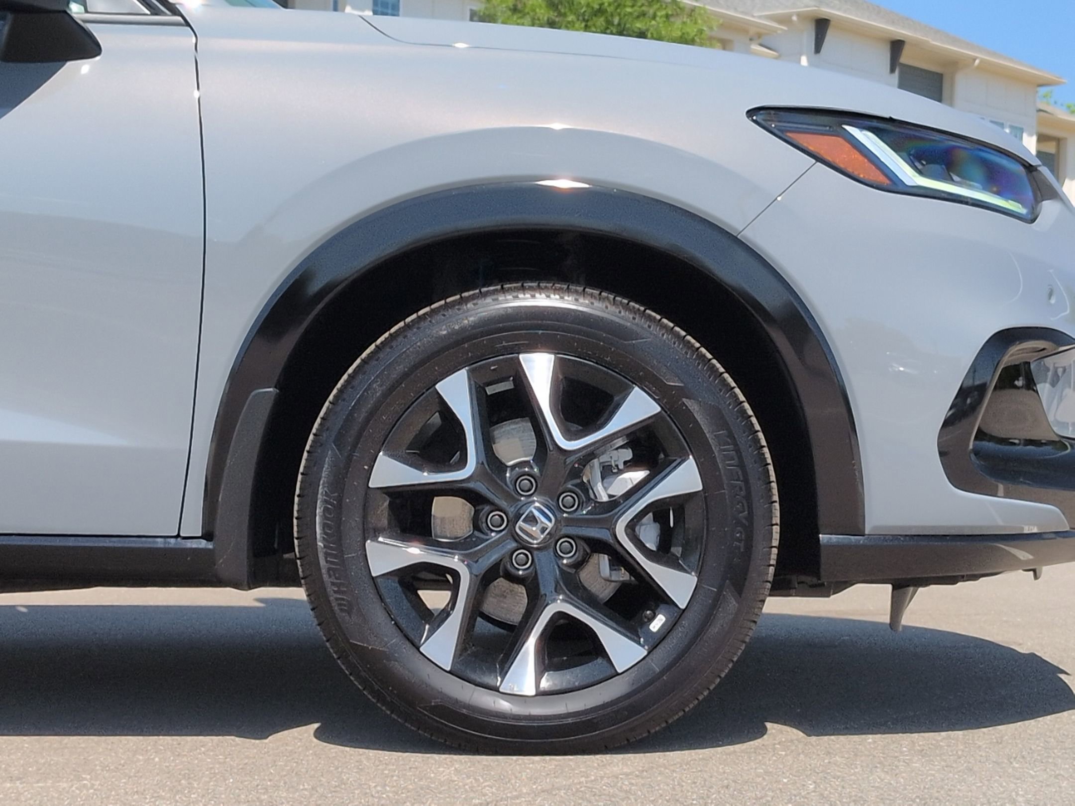 Used 2026 Honda HR-V EX-L image 11