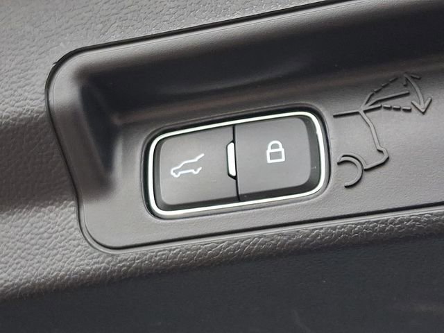 Certified 2023 Ford Explorer XLT AWD/4WD image 29