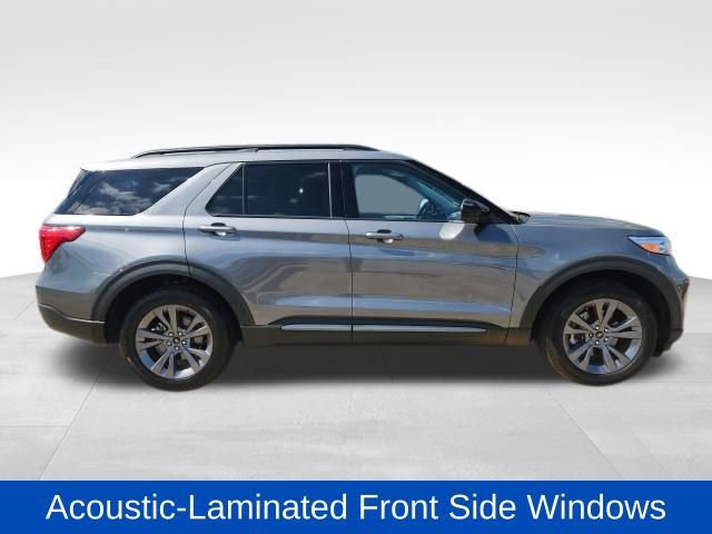 Certified 2023 Ford Explorer XLT w/ Equipment Group 202A image 6