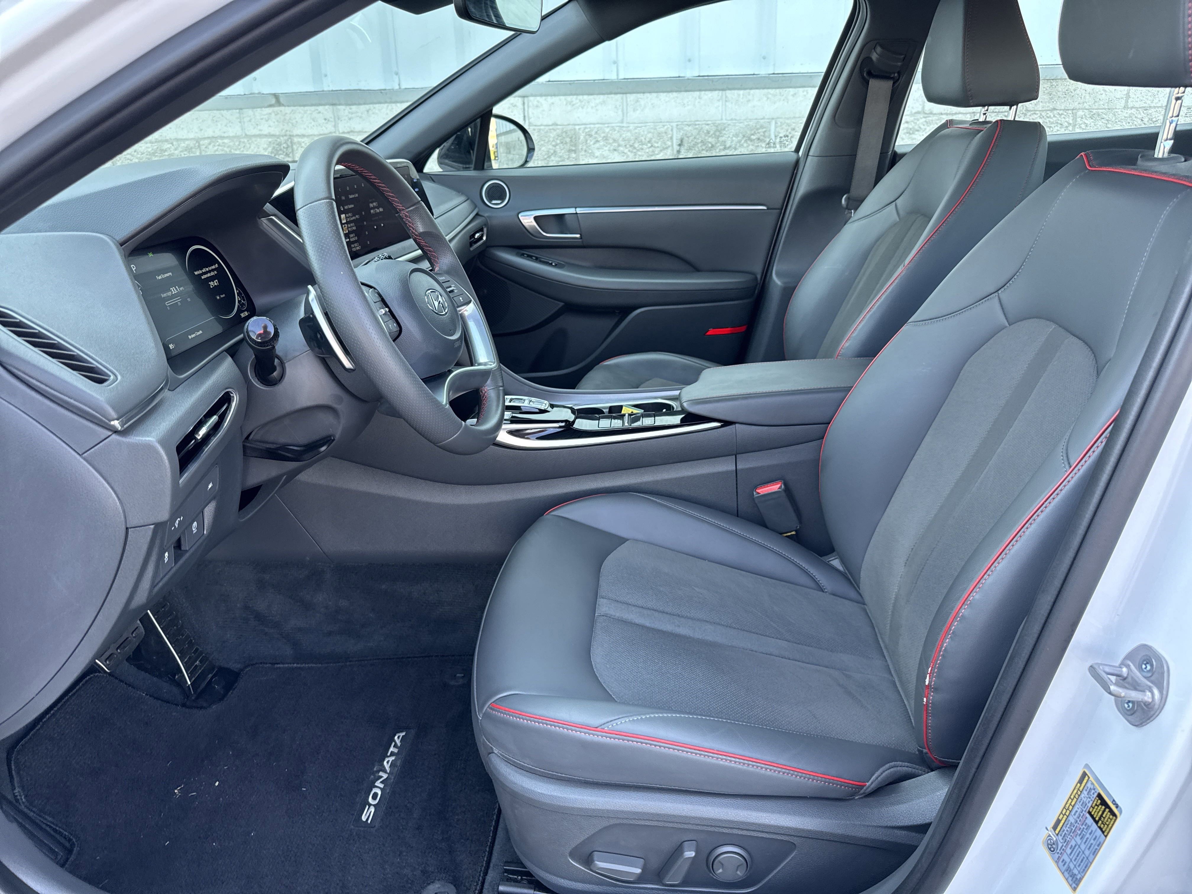 Used 2023 Hyundai Sonata SEL Plus w/ Cargo Package image 24