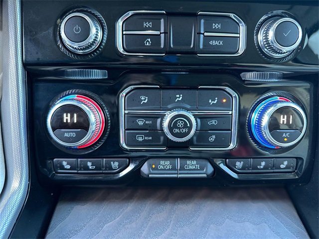 Used 2024 GMC Yukon XL Denali w/ Advanced Technology Package image 20
