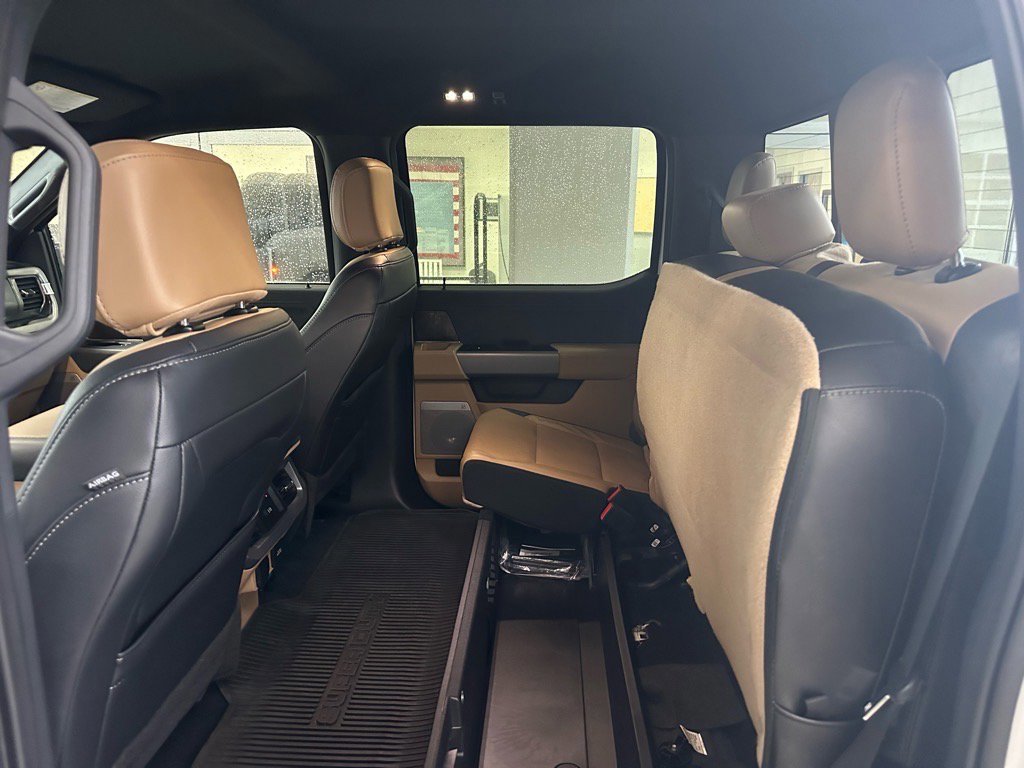 Certified 2024 Ford F250 Lariat w/ Chrome Package image 29