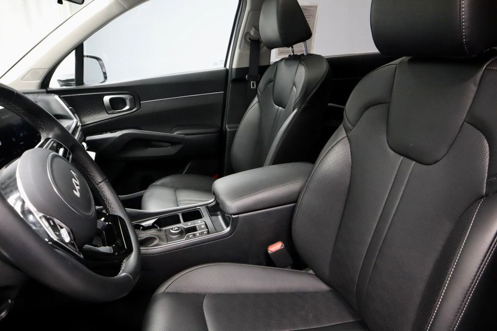 Used 2025 Kia Sorento S w/ Panoramic Sunroof Package image 25