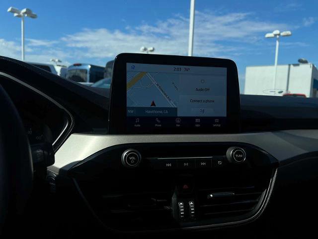 Certified 2021 Ford Escape SE w/ SE Sport Appearance Package image 12