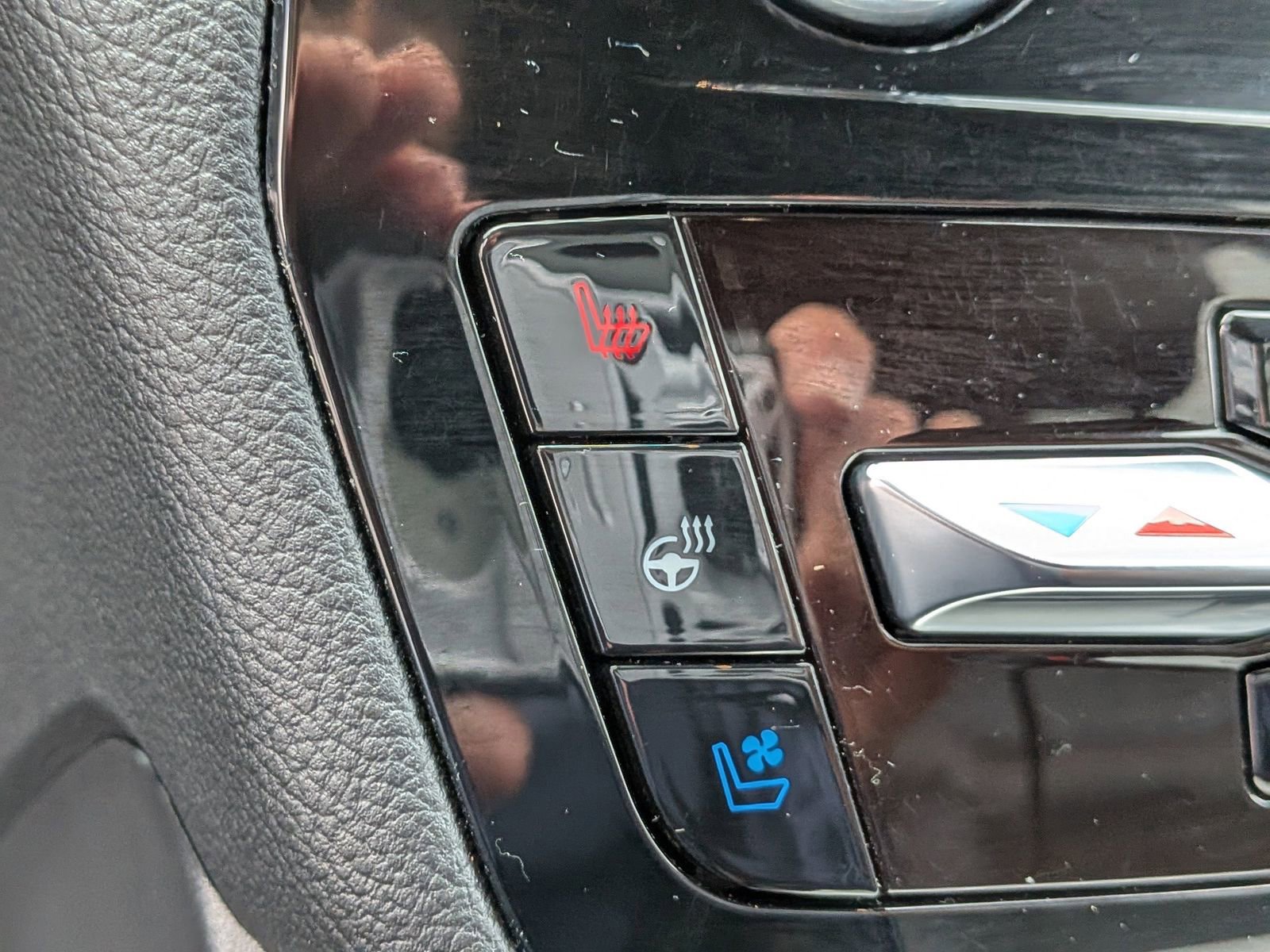 Certified 2023 Ford Explorer ST w/ Equipment Group 401A image 26