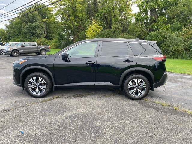 Used 2022 Nissan Rogue SV AWD/4WD image 10