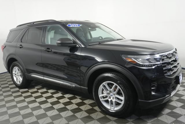 Certified 2025 Ford Explorer Active