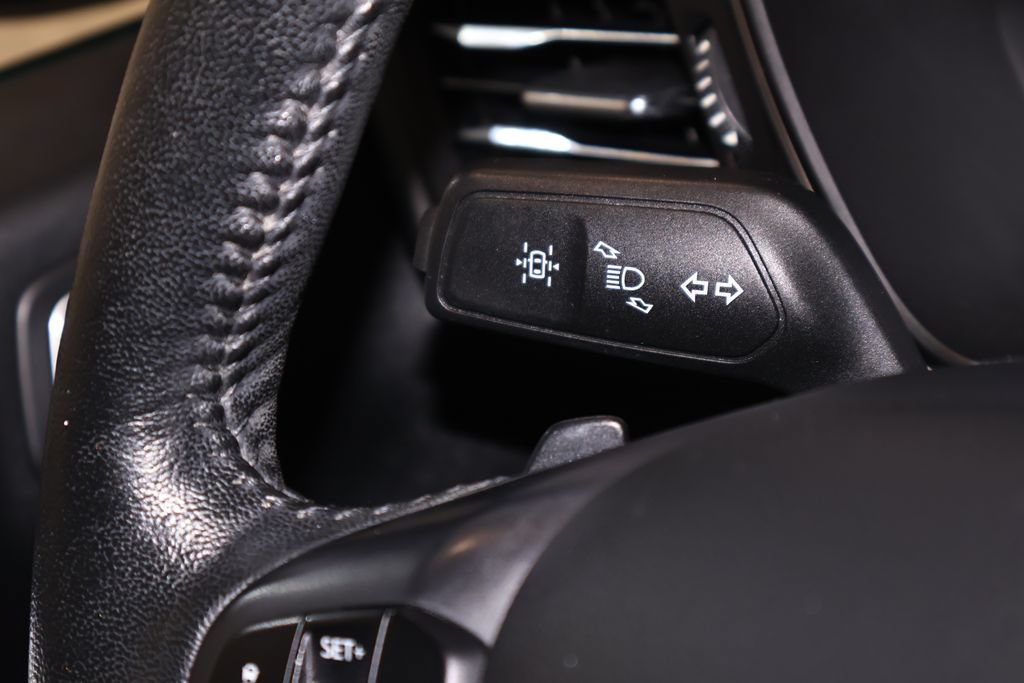 Certified 2020 Ford Escape SEL AWD/4WD image 26