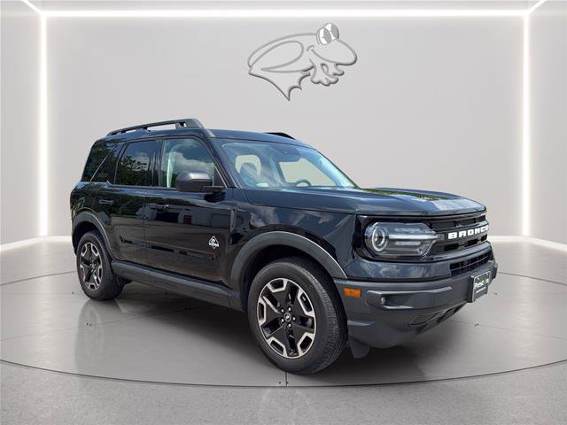 Certified 2022 Ford Bronco Sport Outer Banks w/ Tech Package AWD/4WD image 7