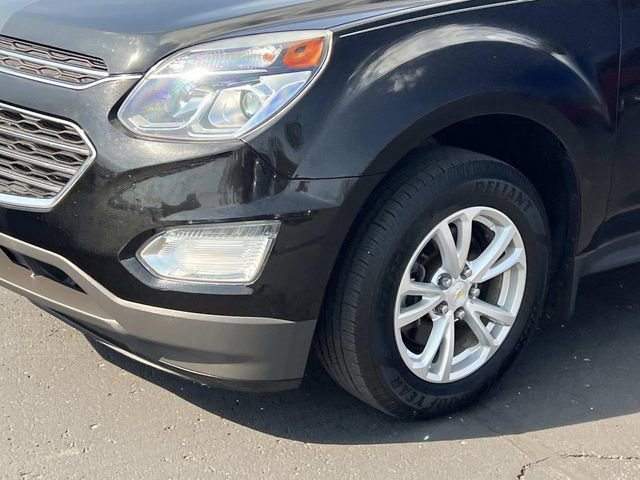 Used 2017 Chevrolet Equinox LT w/ Convenience Package FWD image 9