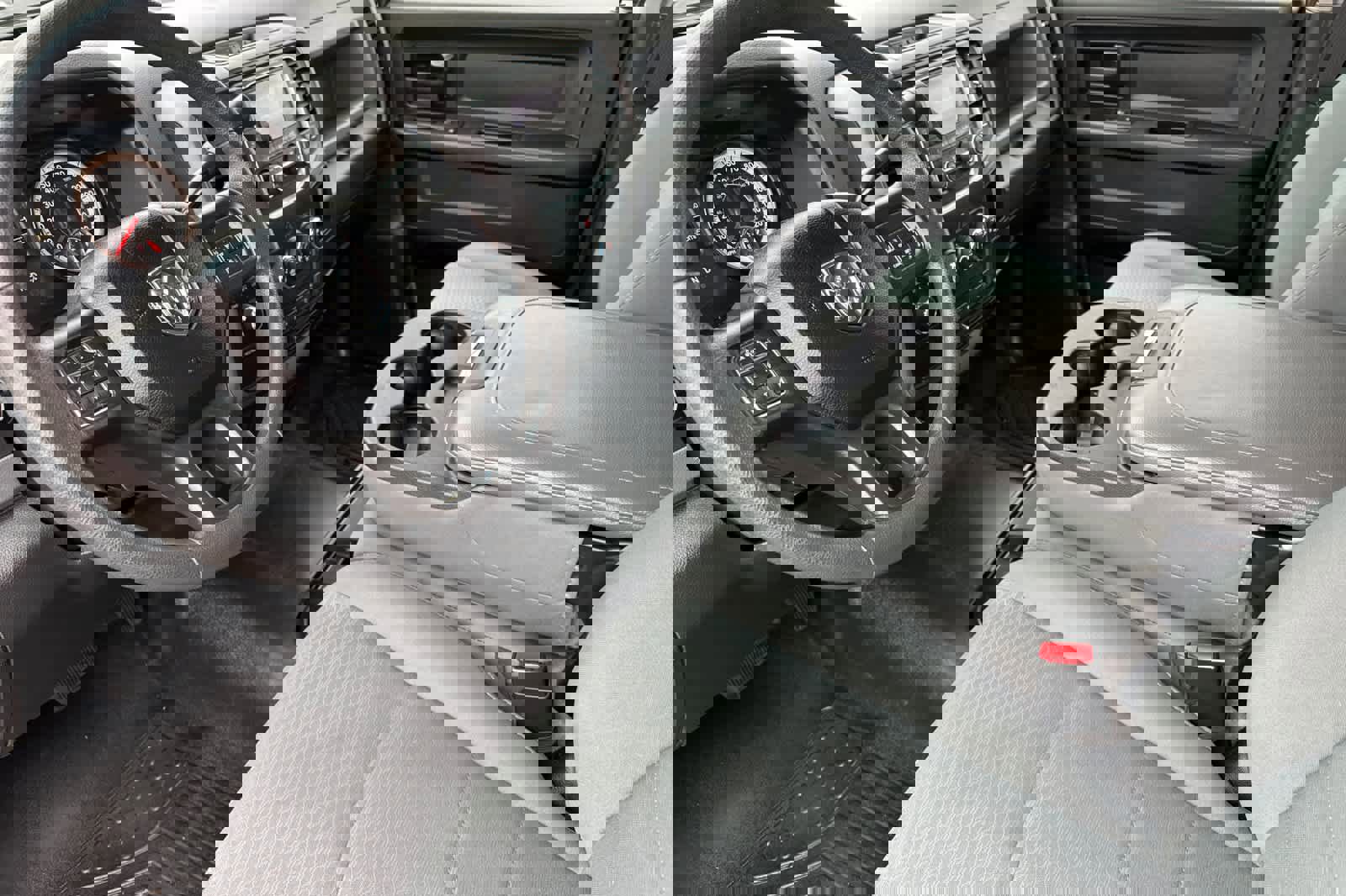 Used 2018 RAM 2500 Tradesman w/ Chrome Appearance Group image 11