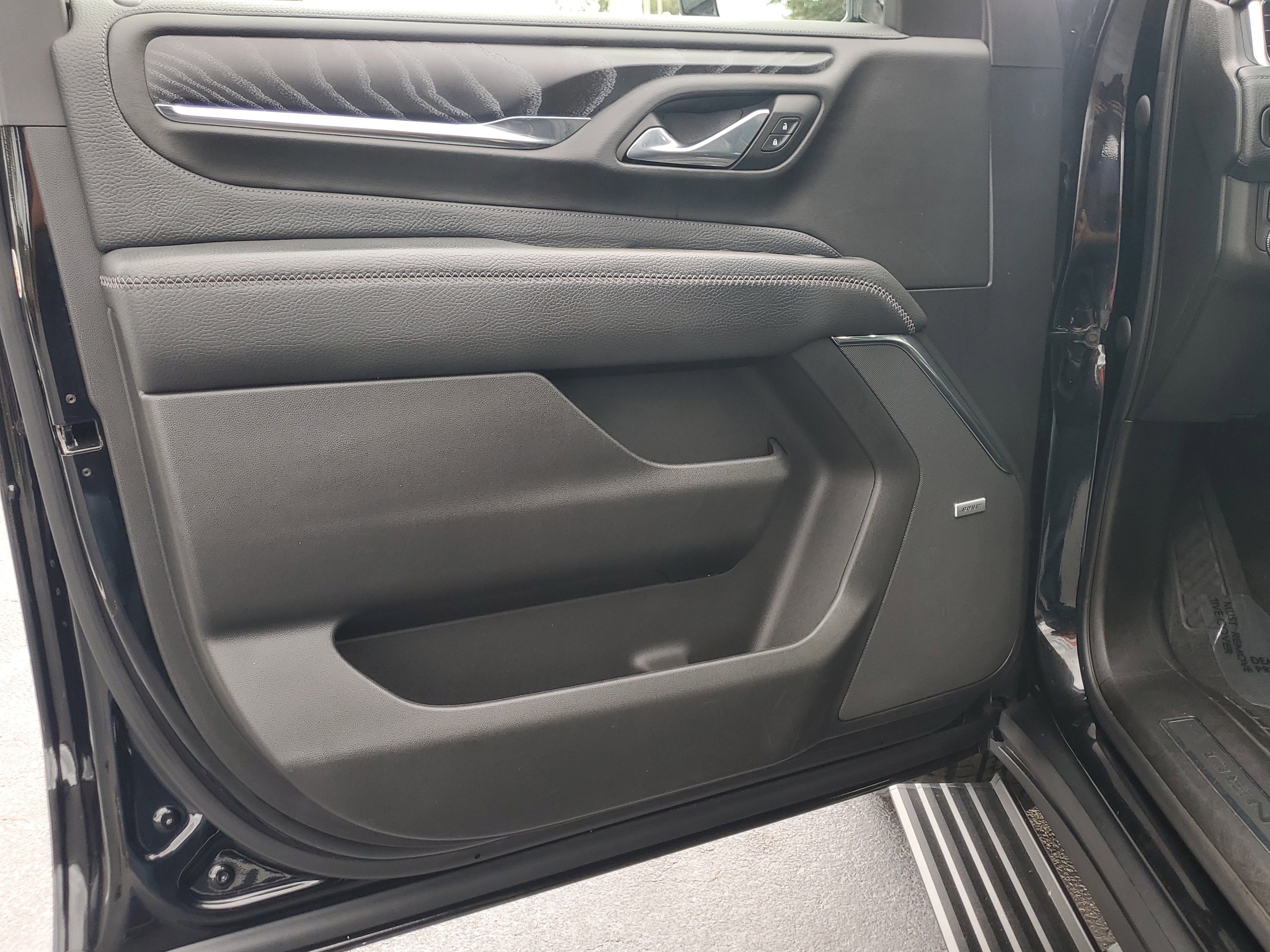 Used 2023 GMC Yukon XL Denali image 19