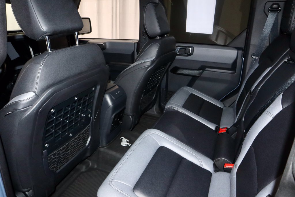 Certified 2024 Ford Bronco Black Diamond AWD/4WD image 21