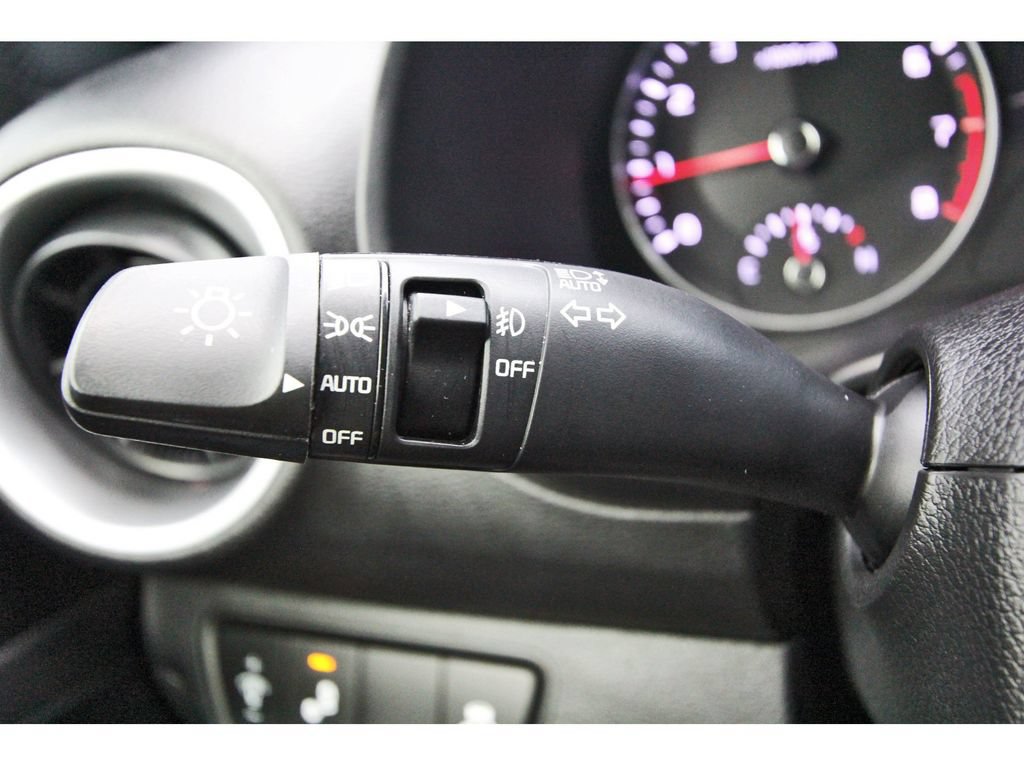 Used 2024 Kia Forte GT-Line w/ GT-Line Premium Package FWD image 16