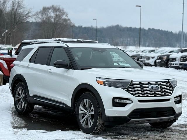 Certified 2020 Ford Explorer Platinum w/ Premium Technology Package image 11