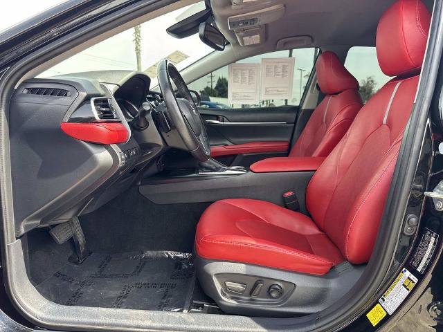 Used 2020 Toyota Camry XSE w/ Navigation Package image 20