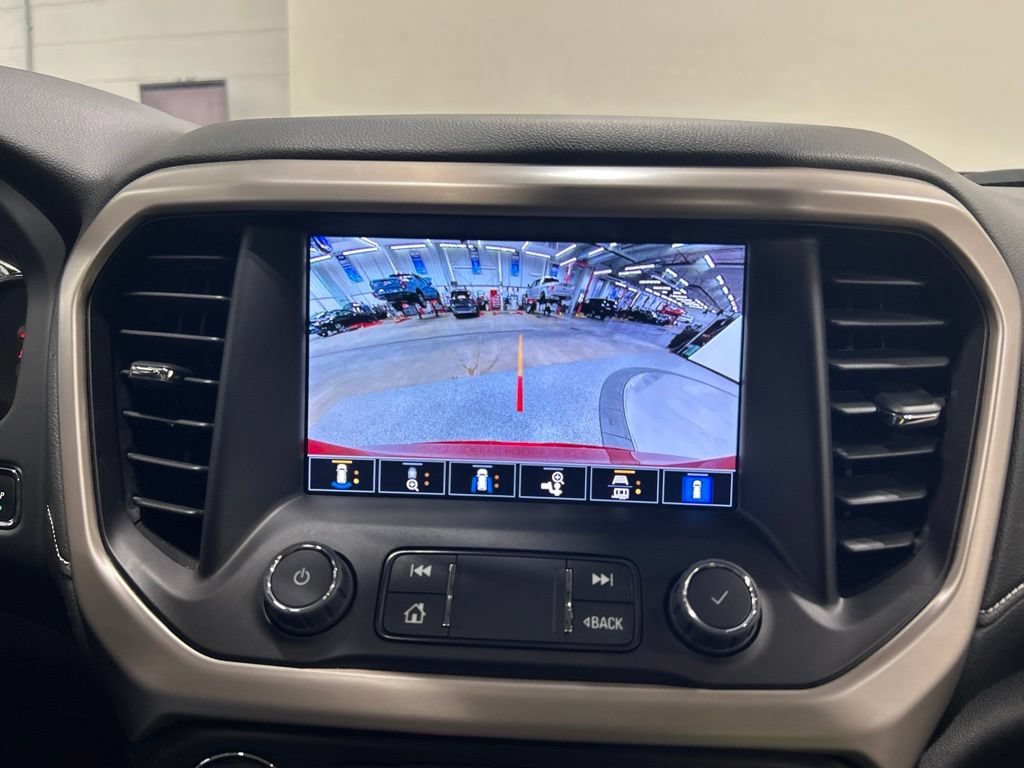 Used 2023 GMC Acadia Denali w/ Denali Ultimate Package AWD/4WD image 23