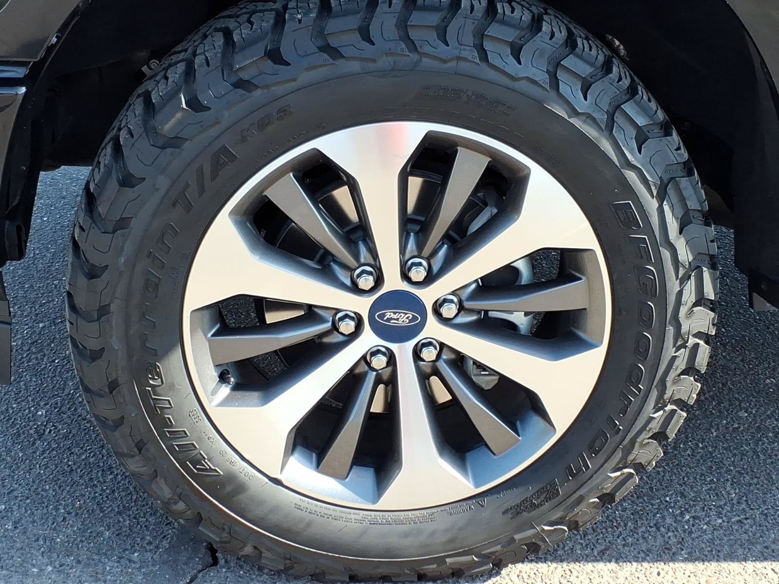 Certified 2019 Ford F150 XL w/ Equipment Group 101A Mid AWD/4WD image 9