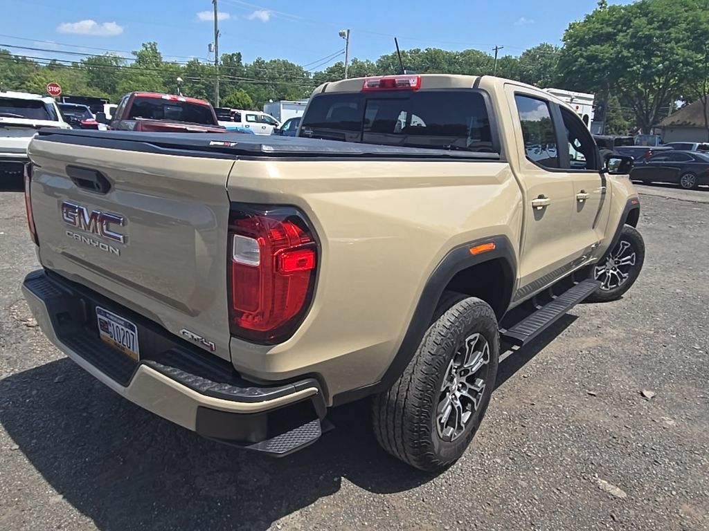 Used 2023 GMC Canyon AT4 AWD/4WD image 4