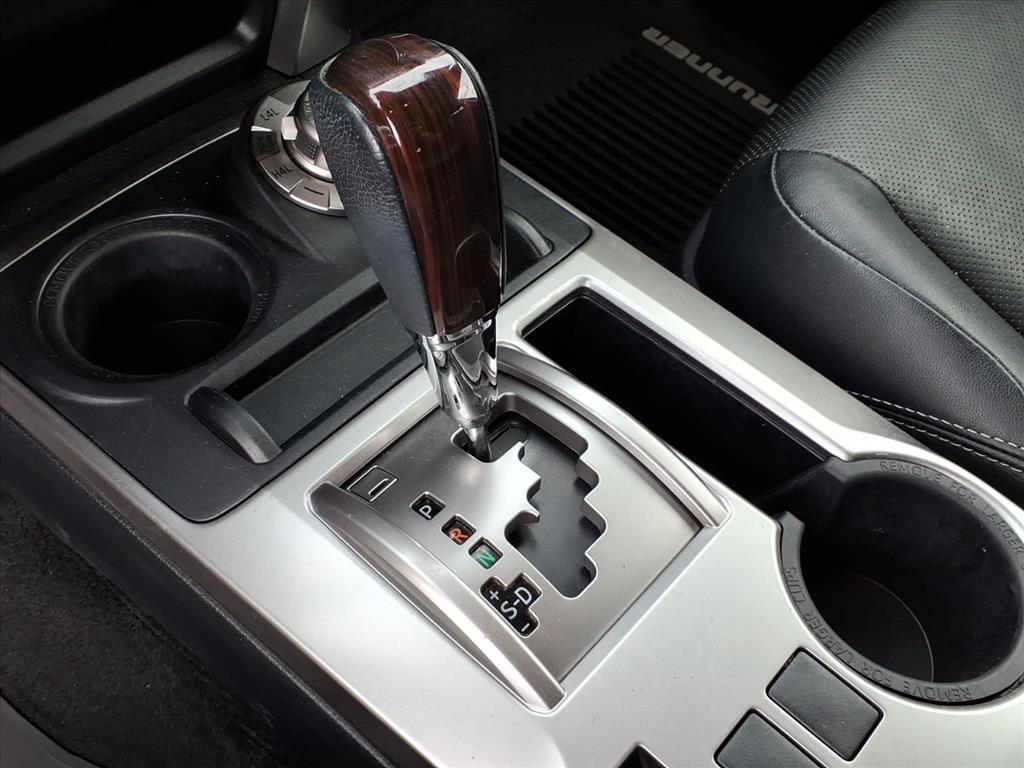 Used 2021 Toyota 4Runner Limited AWD/4WD image 17